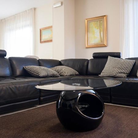 Hotel Gemma Del Mare Marina di Pietrasanta Ngoại thất bức ảnh