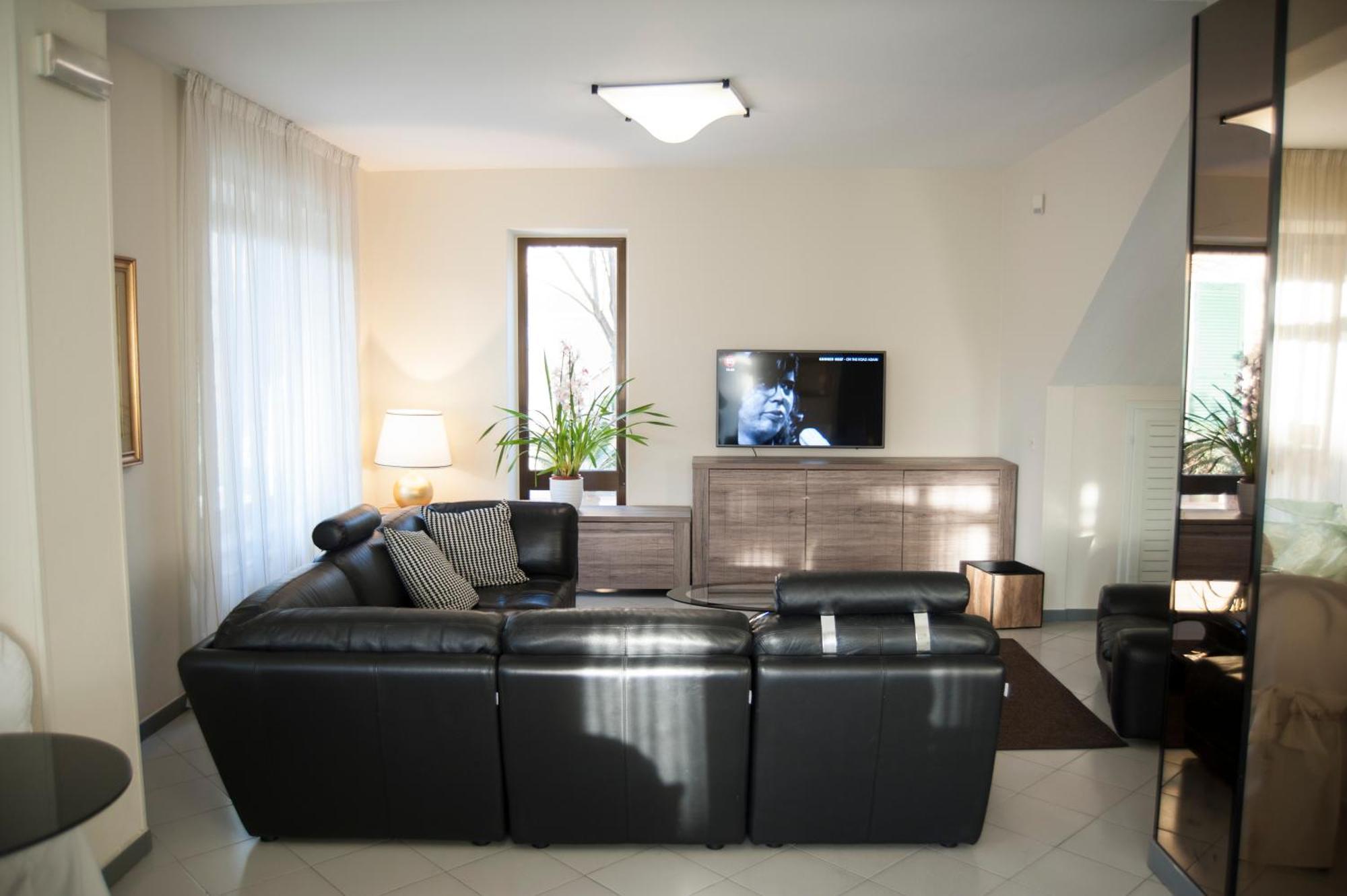 Hotel Gemma Del Mare Marina di Pietrasanta Ngoại thất bức ảnh
