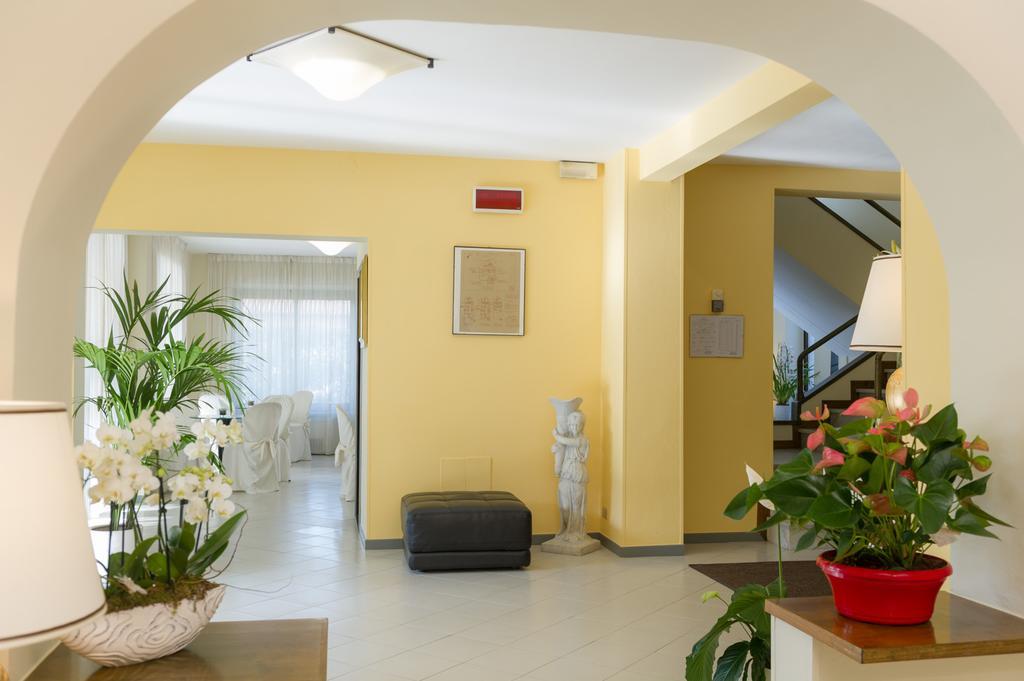 Hotel Gemma Del Mare Marina di Pietrasanta Ngoại thất bức ảnh